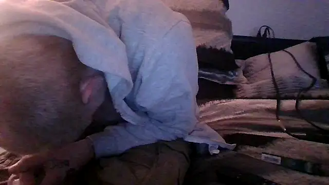 jaxx12369 Adlı Modelin Canlı XXX Sohbeti