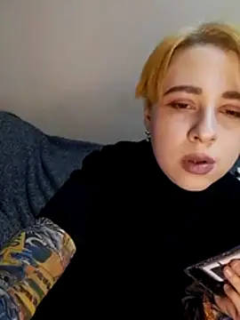 Gussie_Bridie Adlı Modelin Canlı XXX Sohbeti