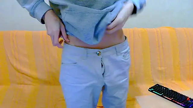 Lester_Broo Adlı Modelin Canlı XXX Sohbeti