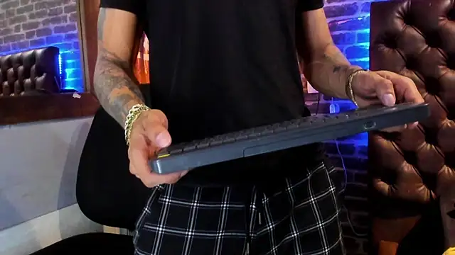 VinzenzRizzo Chat XXX live