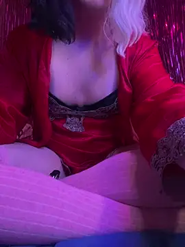 Show modela MotherElektra7 na web-kameri