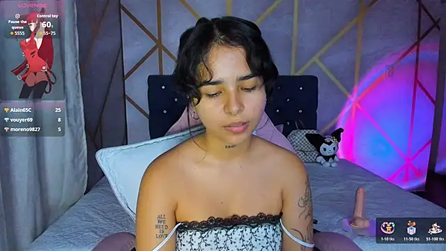 _vaiolet_owo Chat XXX in diretta