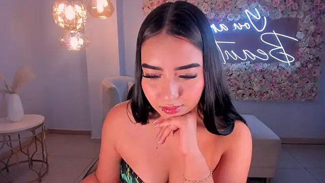 แชท XXX สดของ SophieLanne