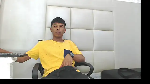 TonnyMarck Chat XXX live