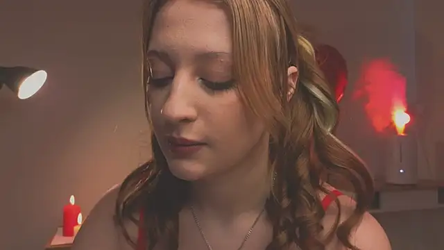 nikapie Chat XXX in diretta