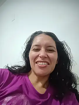 SofiaHairy Chat XXX in diretta