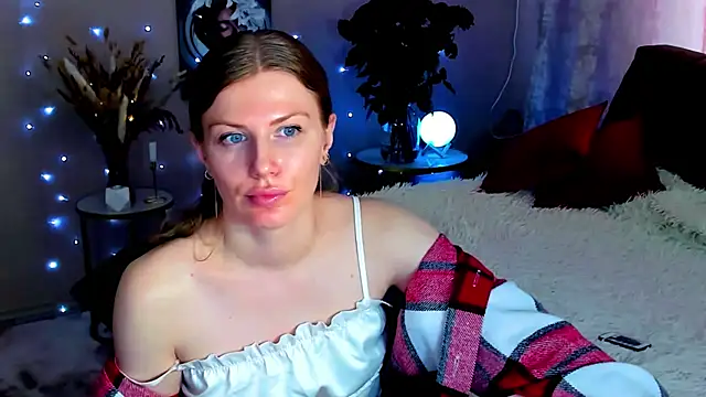 JinnaGreat Chat XXX in diretta