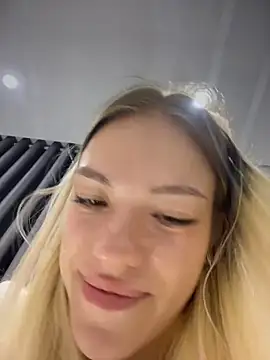 -Sexy_Barbie- Chat XXX in diretta