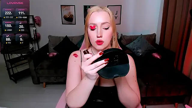 Jenny_luve 现场XXX聊天