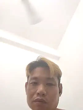 Show modela hoong84 na web-kameri