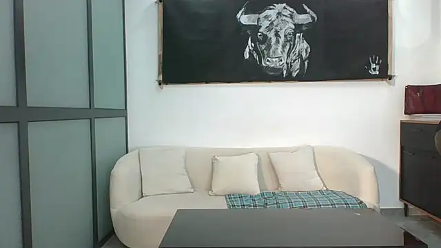 miss-cathy Adlı Modelin Canlı XXX Sohbeti