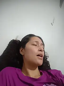 Chat XXX ao vivo de SofiaHairy