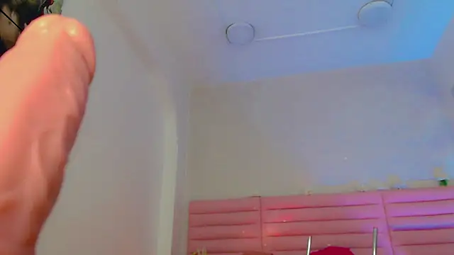 estefany_squirt1 现场XXX聊天