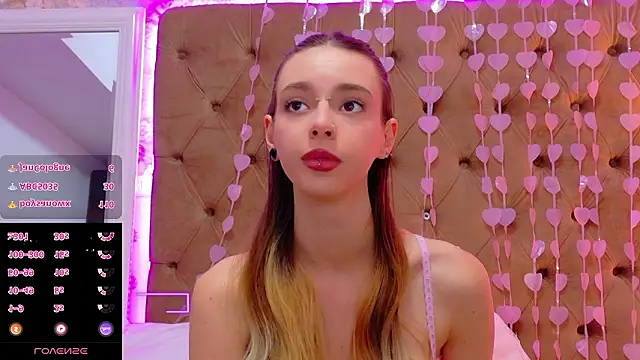 CoraVex – Naživo XXX chat