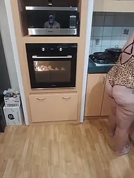 BubblegumCjのライブXXXチャット