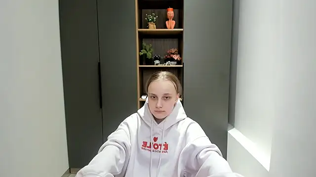 KirstinMcgeady Live XXX-Chat