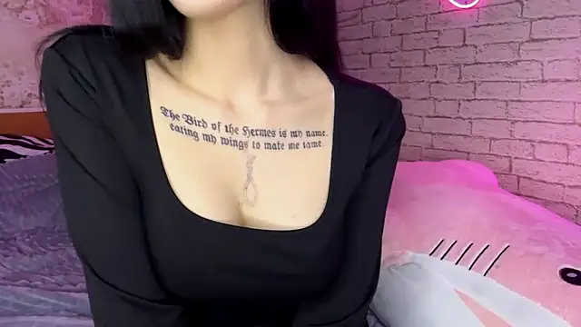 Živý XXX chat ExiePecue