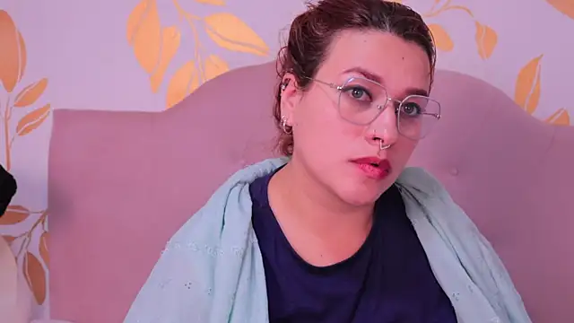 alix_bay's Webcam Show