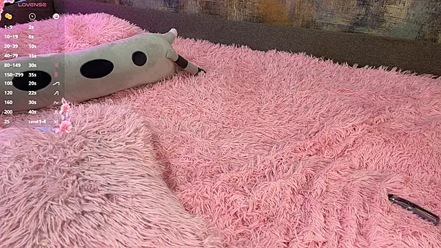 GayleLuu 即時 XXX 聊天