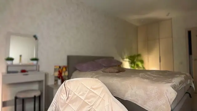 แชท XXX สดของ a__enigma