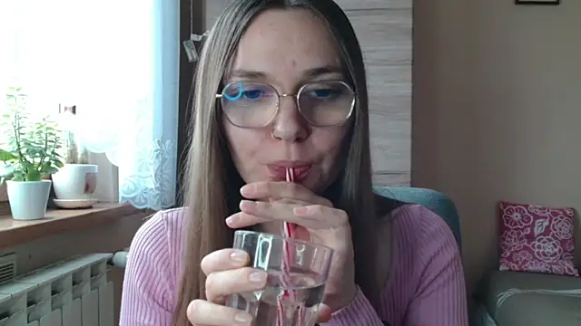 LooveELLYx Live XXX-Chat