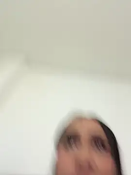 Isabella-Teen Live XXX-Chat