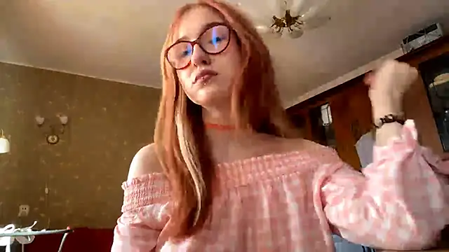 Chatroom XXX en direct de LaureenVielma