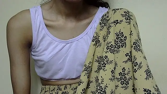 Anu_tiny's Live XXX Chat