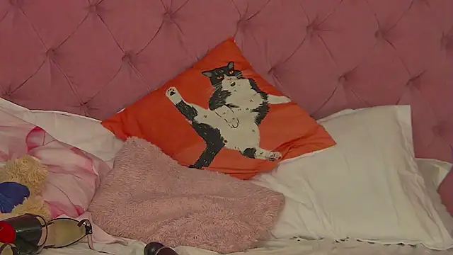 MisshaNight Chat XXX in diretta