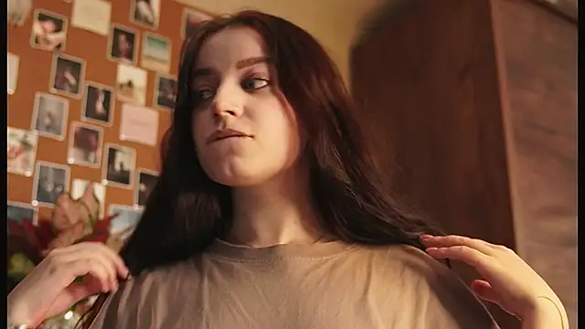 Chatroom XXX en direct de just_dakota_