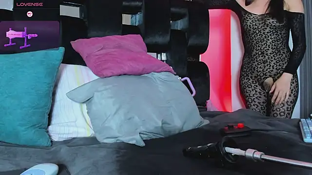 levana1 Adlı Modelin Canlı XXX Sohbeti