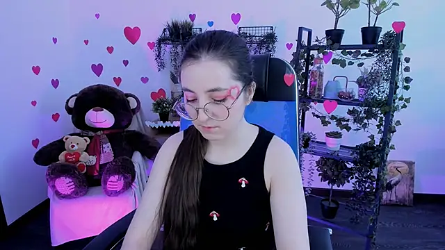 Chat +18 de VirtuallVoyant ao vivo