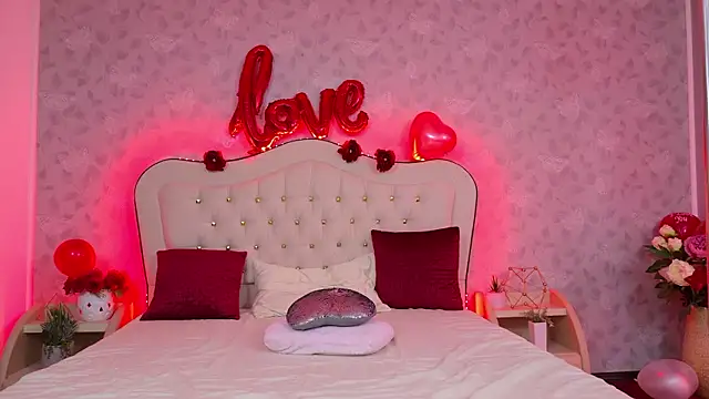 GracieCute Adlı Modelin Canlı XXX Sohbeti