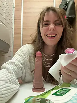 MariiDのウェブカメラショー