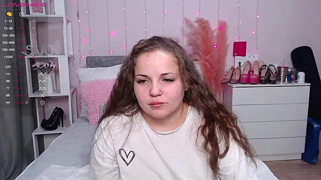 Crazyy_girl_ Chat XXX in diretta