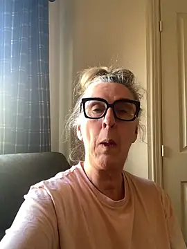 Mrsmoggy – Naživo XXX chat