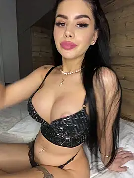 Chat +18 de Ameliablack_1 ao vivo