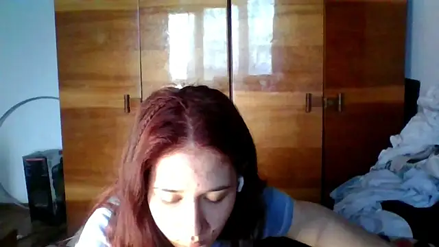 NickiKisinger – Naživo XXX chat