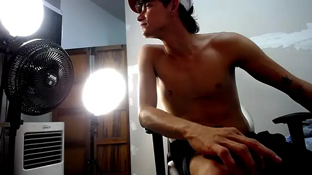 Dylan_awa Chat XXX in diretta