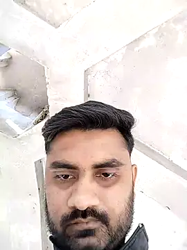 Chat +18 de loyalboy_0052 ao vivo