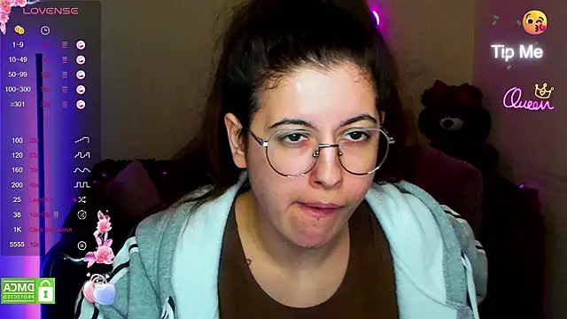 Aminabeatris লাইভ XXX চ্যাট