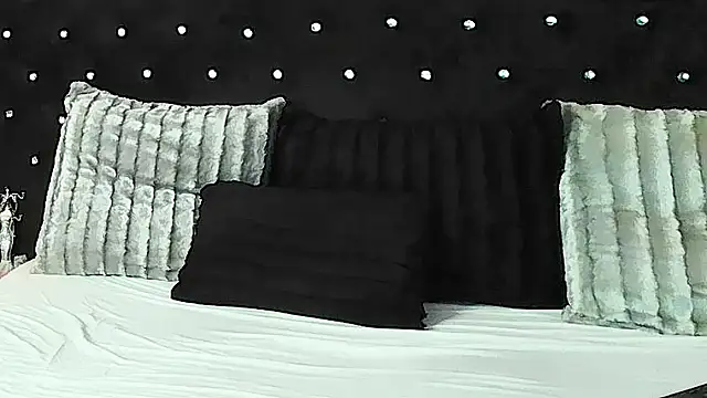 InannaStarのウェブカメラショー