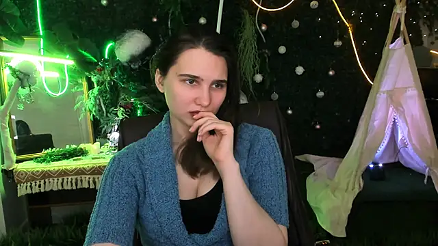 TessaMill Adlı Modelin Canlı XXX Sohbeti