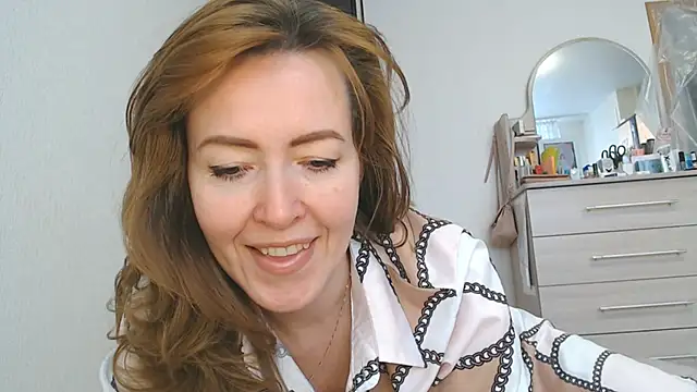 دردشة NicoleEunice87 الجنسية المباشرة