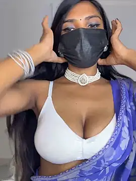 Show modela Lovely_Babiee na web-kameri