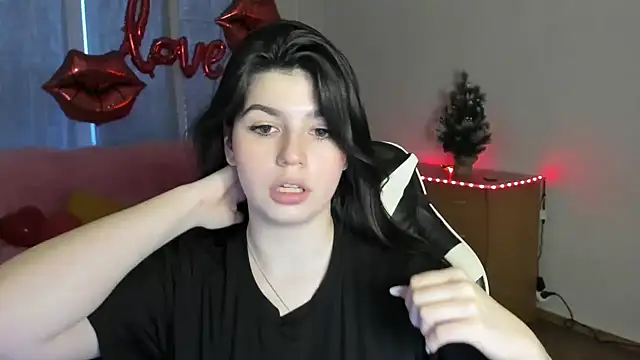 KisaModel Show in webcam