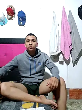 Mia_axelll 即時 XXX 聊天