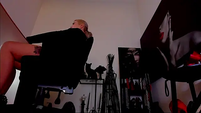 MistressDemi 라이브 XXX 채팅