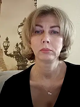 XXX chat uživo modela stellahere8