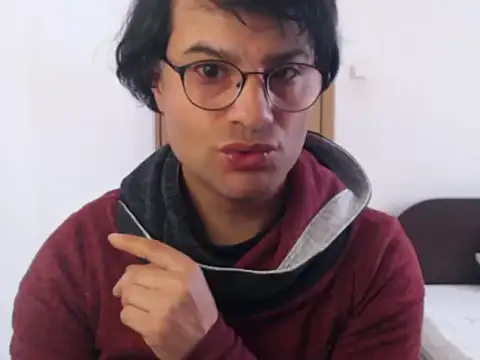 wildpussycat23 – Kamerová šou